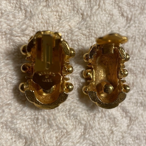 𝅺kenneth Lane Square Reef Knot Gold Plated Clip On Earrings - Picture 2 of 4